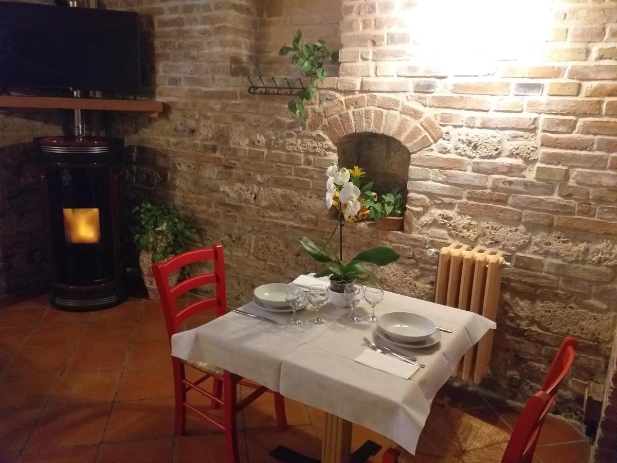 Hotel B&B Resort Fonte La Castellana Sarnano Exterior photo